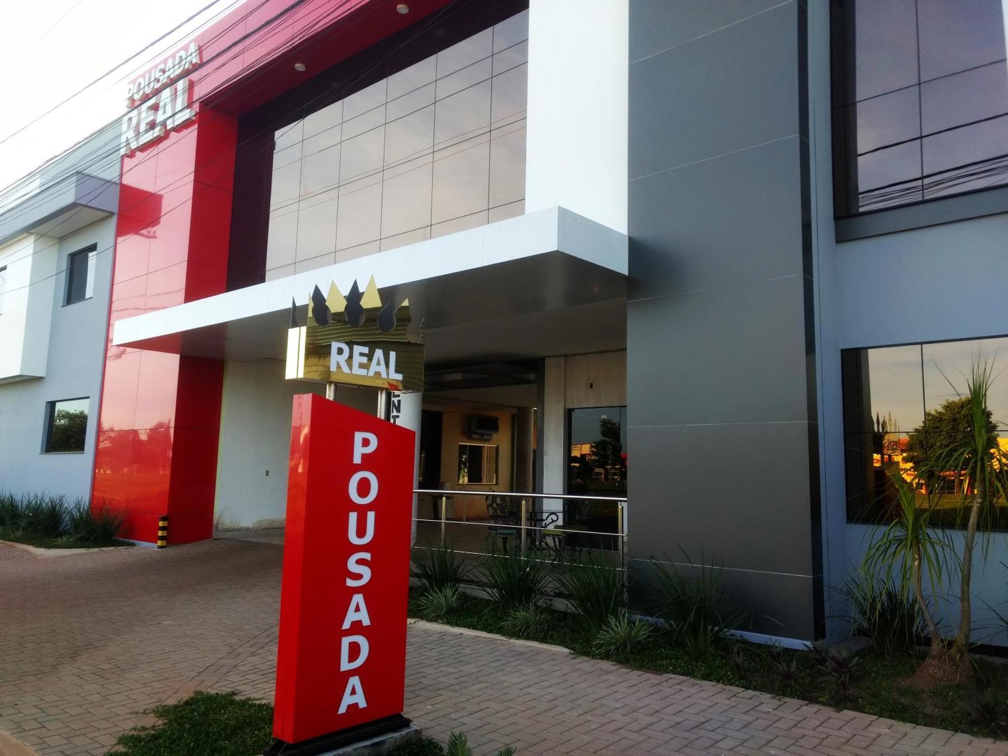 Hotel Pousada Real Sinop Exteriör bild