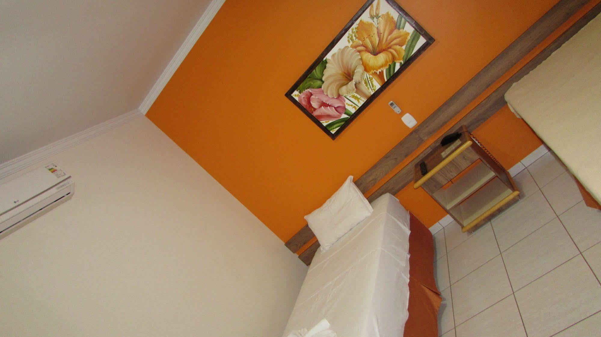 Hotel Pousada Real Sinop Exteriör bild