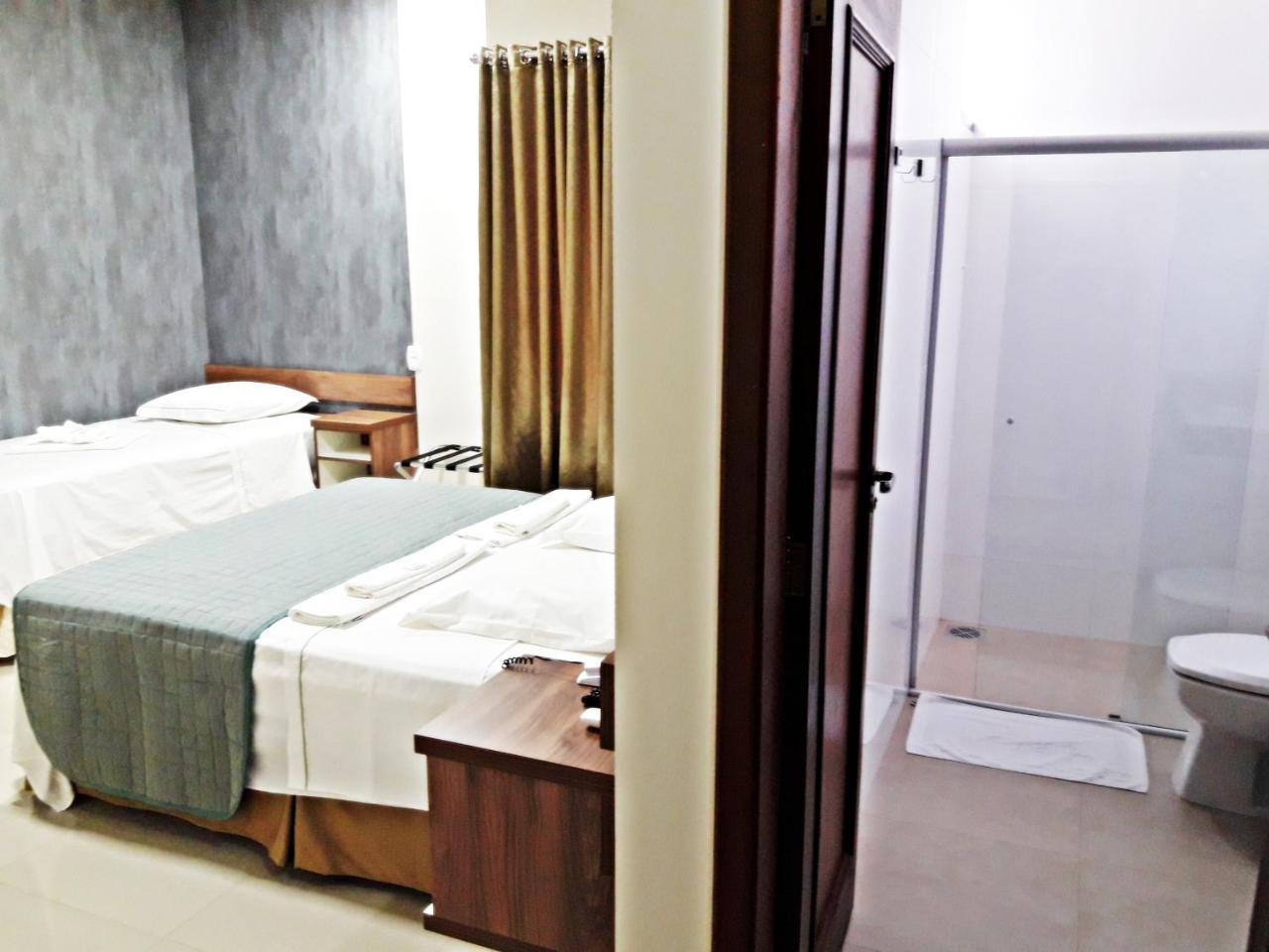 Hotel Pousada Real Sinop Exteriör bild